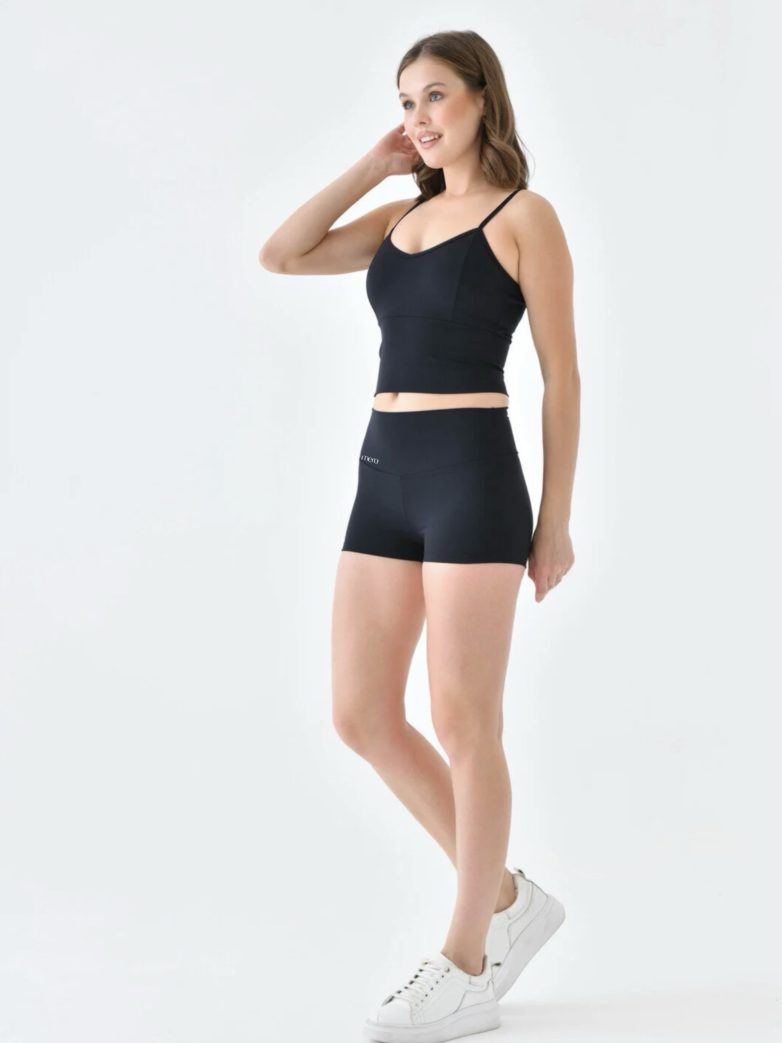 Performance Black shorts